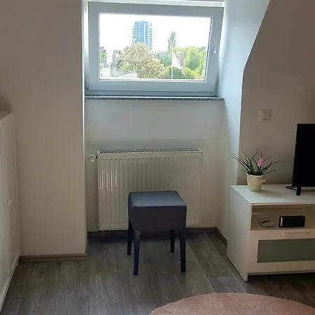 Zwei Schicke Apartments Mit Parkplatz Cologne Exterior photo